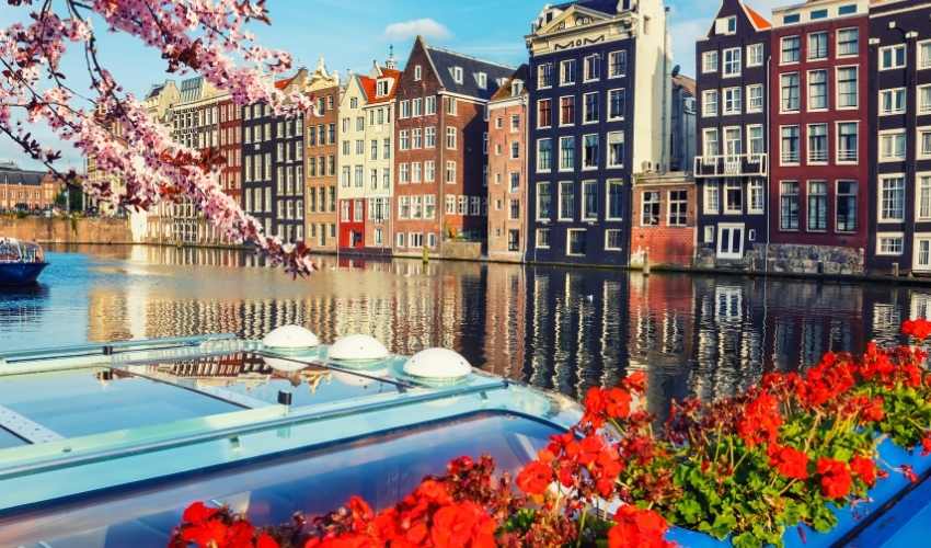 Viaje amsterdam frankfurt y paris  